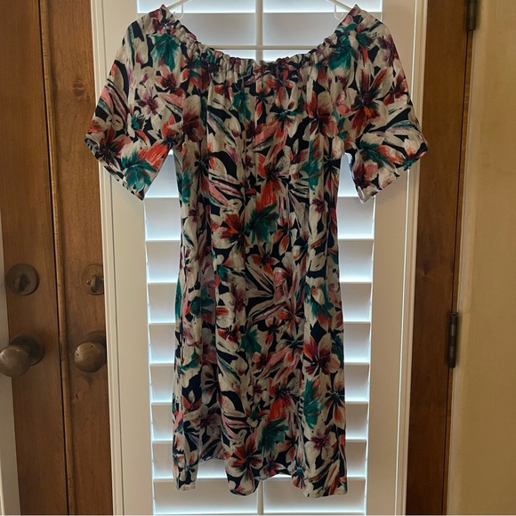 Ella Moss Tahiti Garden Off-The-Shoulder Dress, Small - Picture 3 of 10